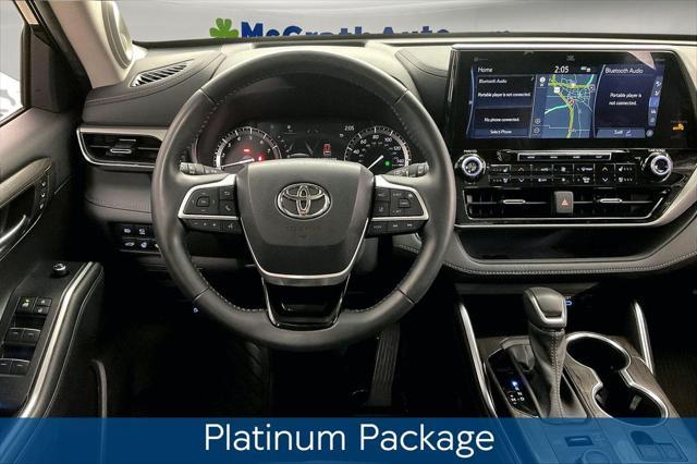 used 2022 Toyota Highlander car, priced at $47,023