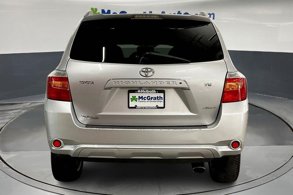 used 2008 Toyota Highlander car, priced at $10,897