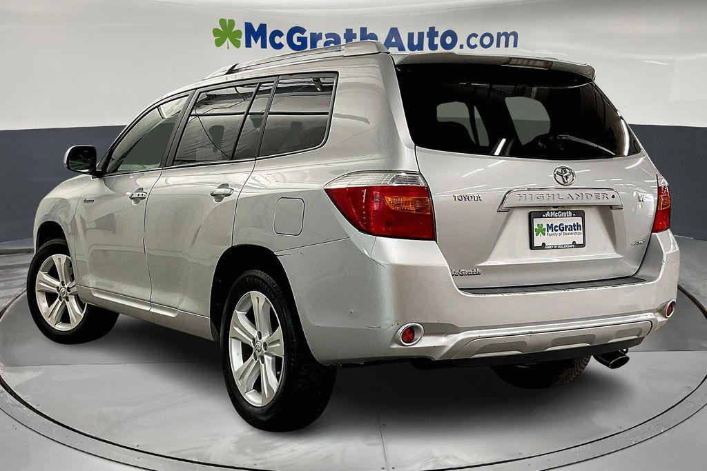 used 2008 Toyota Highlander car, priced at $10,897