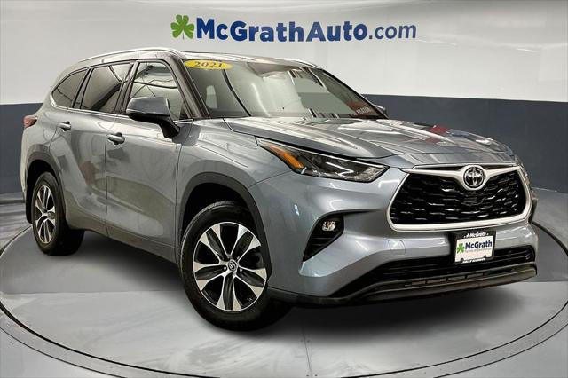 used 2021 Toyota Highlander car, priced at $32,734