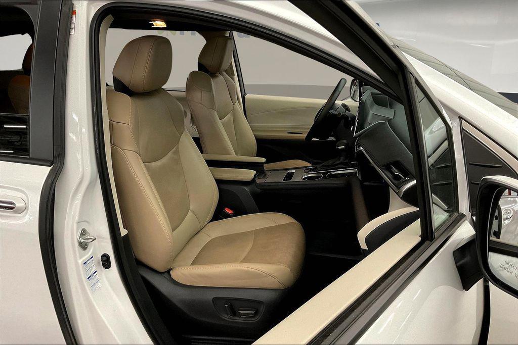 used 2022 Toyota Sienna car, priced at $33,500