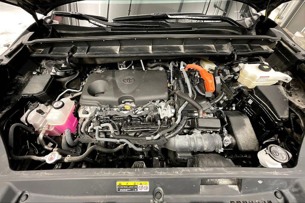 used 2023 Toyota Highlander Hybrid car, priced at $49,632