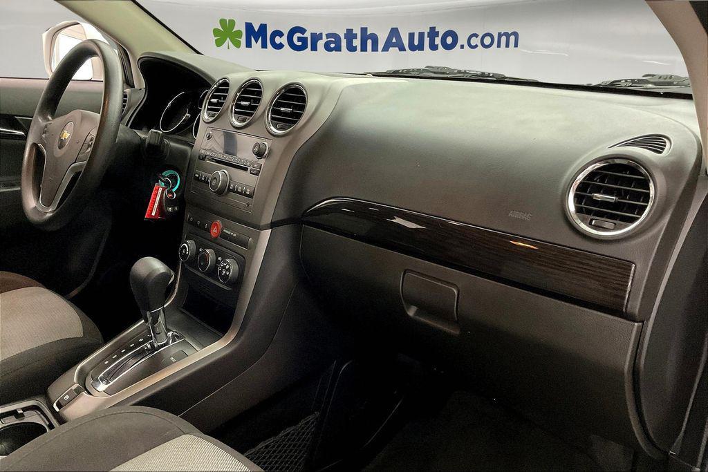 used 2015 Chevrolet Captiva Sport car, priced at $9,491