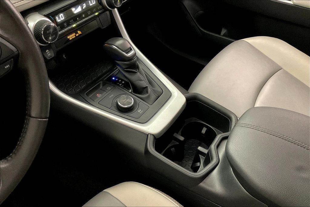 used 2022 Toyota RAV4 Hybrid car, priced at $32,086