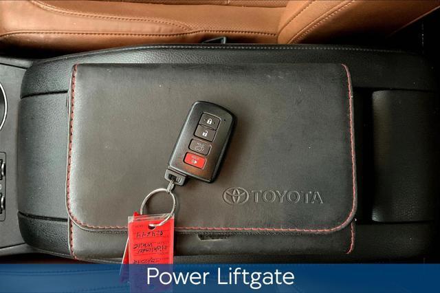 used 2019 Toyota Highlander car, priced at $28,083