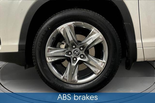 used 2019 Toyota Highlander car, priced at $28,083