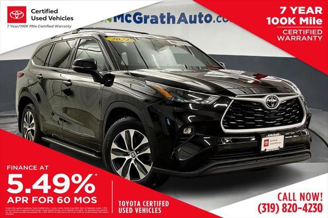 used 2022 Toyota Highlander car, priced at $38,453
