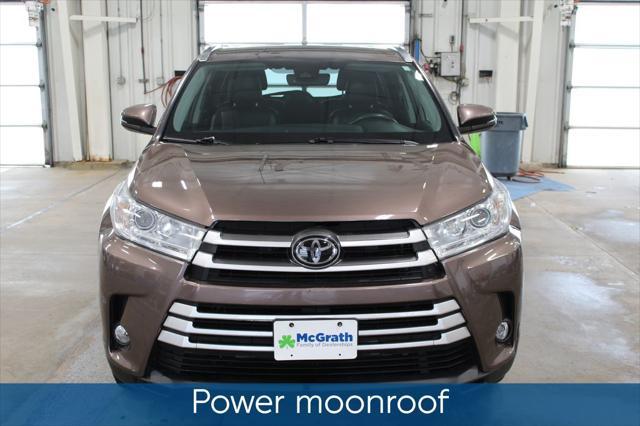 used 2019 Toyota Highlander car, priced at $30,254
