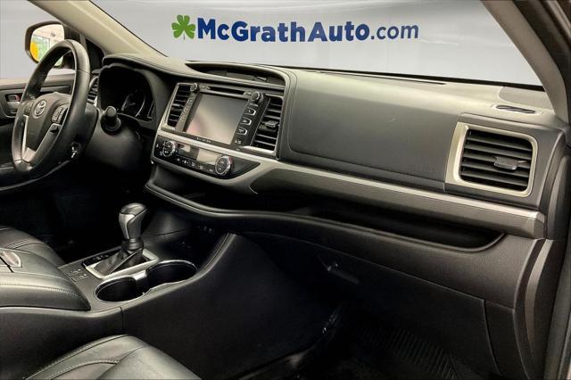 used 2018 Toyota Highlander car, priced at $27,441