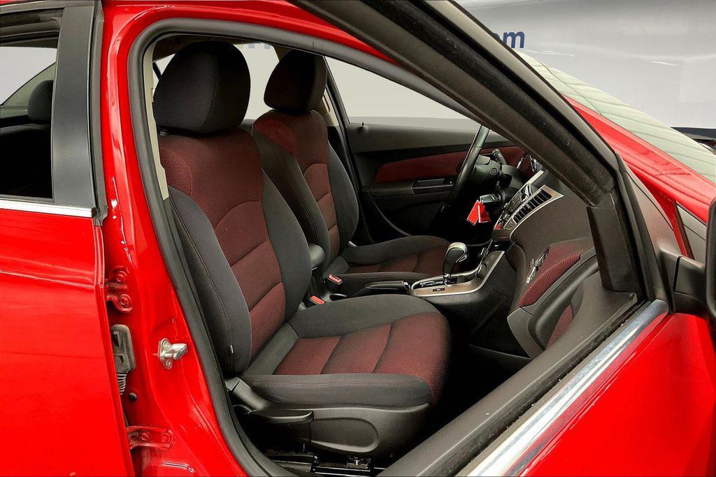 used 2013 Chevrolet Cruze car, priced at $9,444
