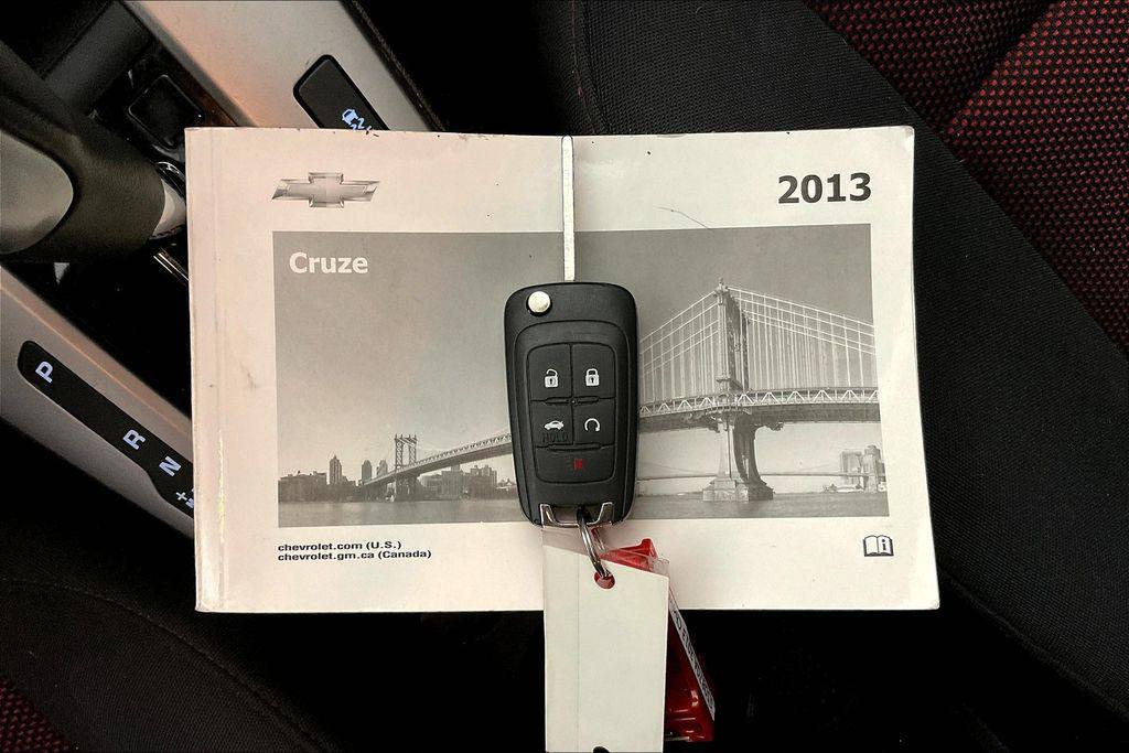 used 2013 Chevrolet Cruze car, priced at $9,444