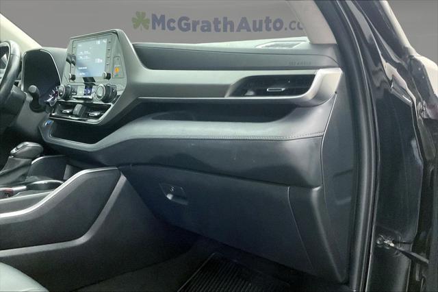 used 2021 Toyota Highlander car, priced at $34,445