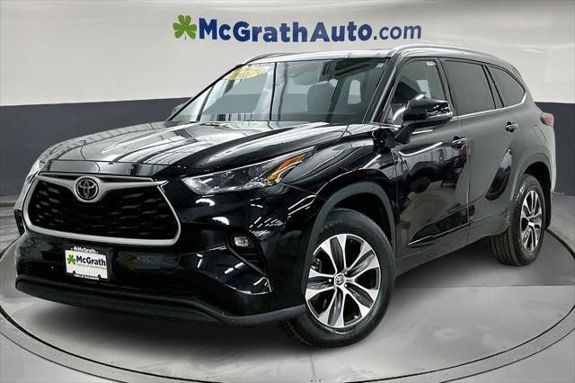 used 2021 Toyota Highlander car, priced at $34,445