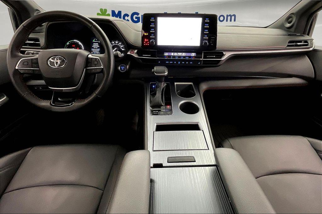used 2022 Toyota Sienna car, priced at $44,372