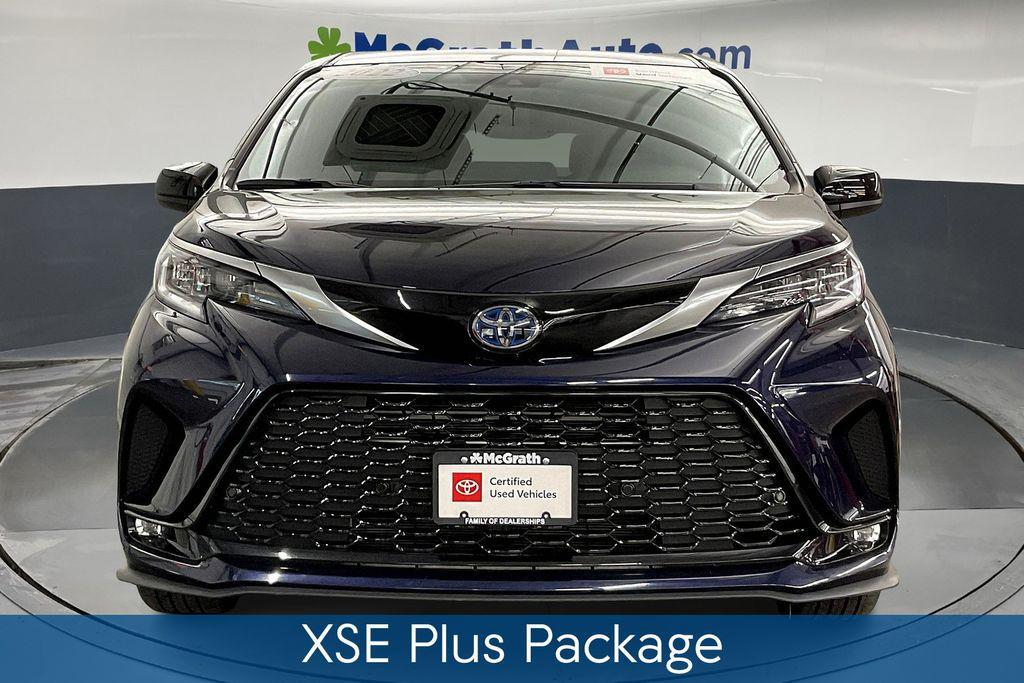 used 2022 Toyota Sienna car, priced at $44,372