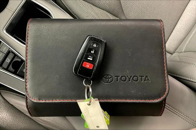 used 2020 Toyota Avalon car, priced at $18,317