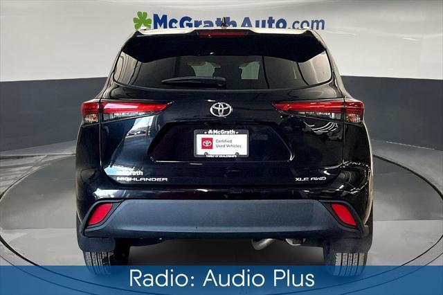 used 2022 Toyota Highlander car, priced at $38,340