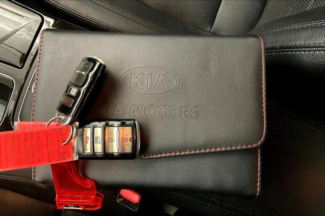 used 2014 Kia Cadenza car, priced at $8,447
