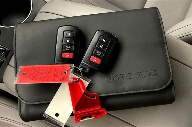 used 2016 Toyota Highlander car, priced at $24,964