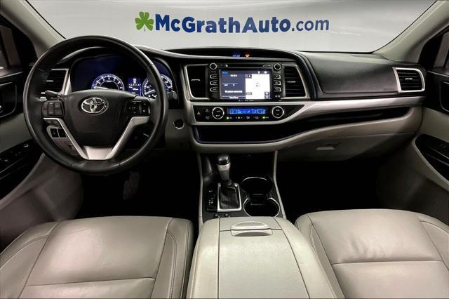 used 2016 Toyota Highlander car, priced at $24,964
