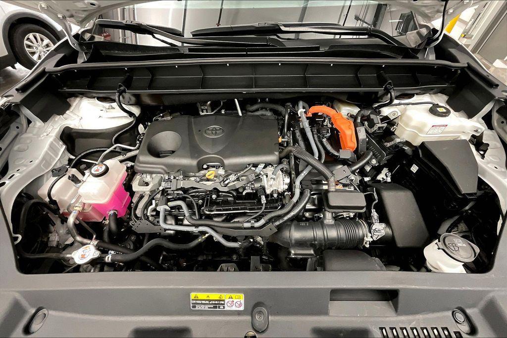 used 2023 Toyota Highlander Hybrid car, priced at $41,898