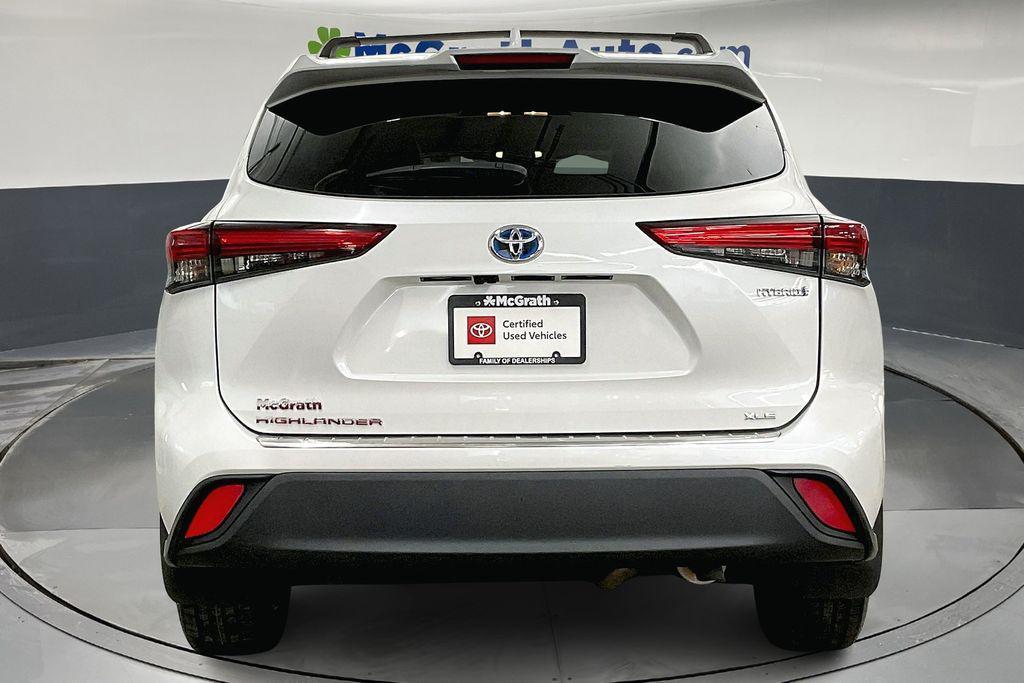 used 2023 Toyota Highlander Hybrid car, priced at $41,898