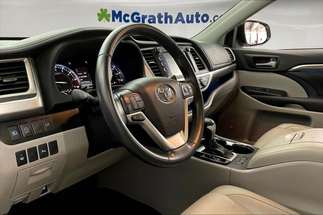 used 2019 Toyota Highlander car, priced at $33,339