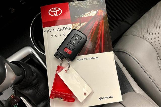 used 2019 Toyota Highlander car, priced at $33,339