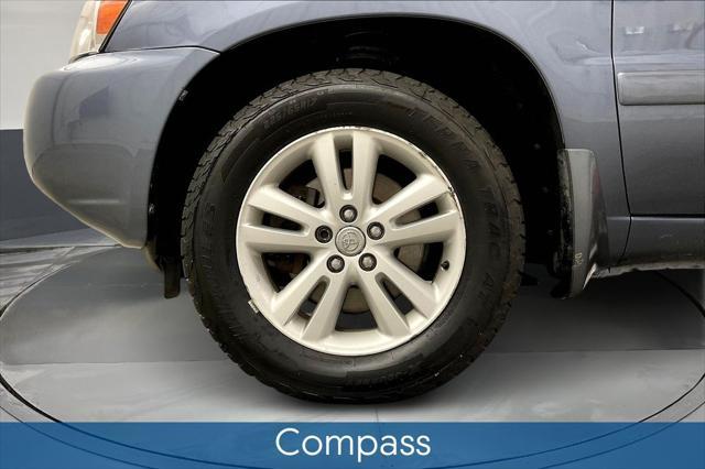 used 2007 Toyota Highlander Hybrid car, priced at $9,987