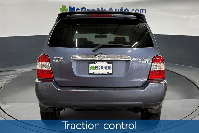 used 2007 Toyota Highlander Hybrid car, priced at $9,987