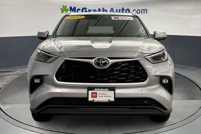 used 2023 Toyota Highlander car, priced at $39,763