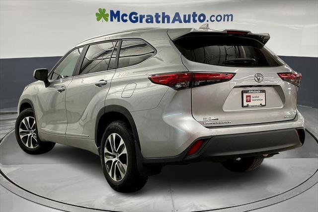 used 2023 Toyota Highlander car, priced at $39,763
