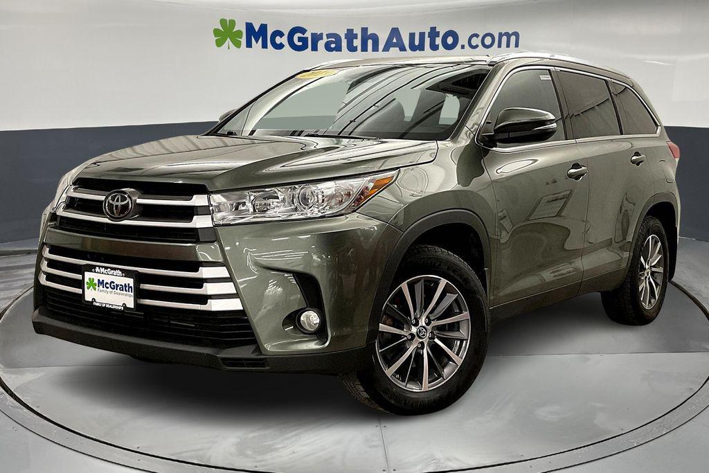 used 2019 Toyota Highlander car, priced at $27,742