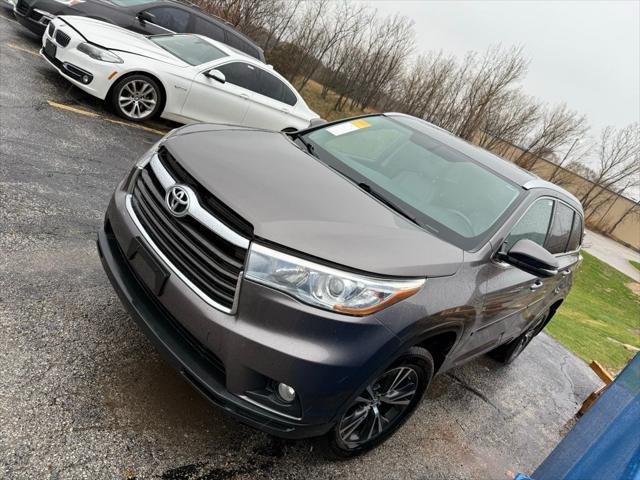 used 2016 Toyota Highlander car, priced at $18,711