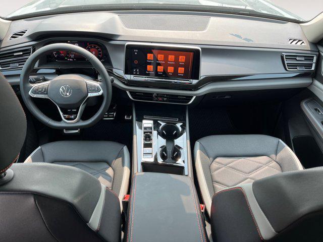 new 2025 Volkswagen Atlas car, priced at $49,761