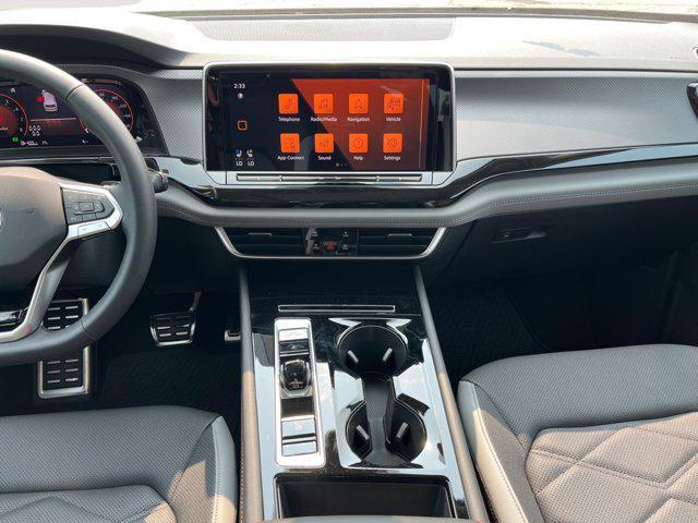 new 2025 Volkswagen Atlas car, priced at $49,761