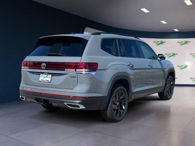 new 2025 Volkswagen Atlas car, priced at $47,115