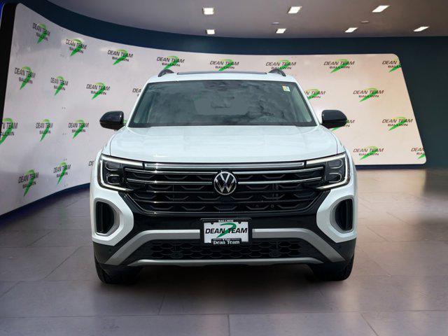 new 2025 Volkswagen Atlas car, priced at $39,806
