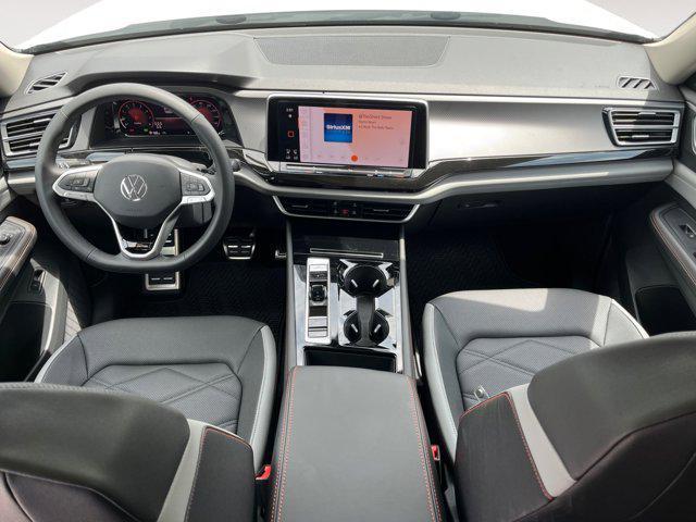 new 2025 Volkswagen Atlas car, priced at $39,806