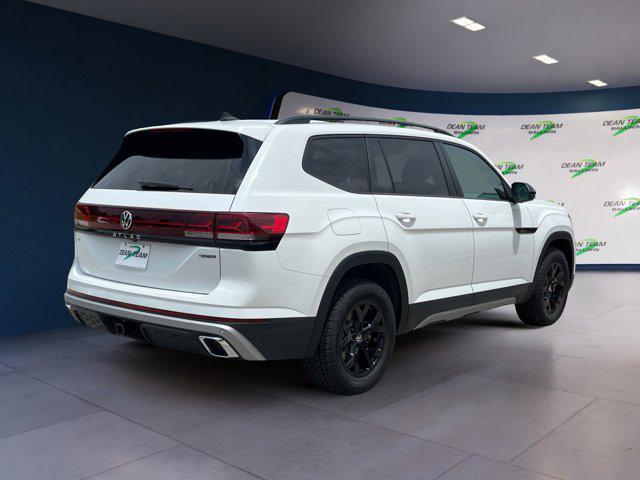 new 2025 Volkswagen Atlas car, priced at $39,806