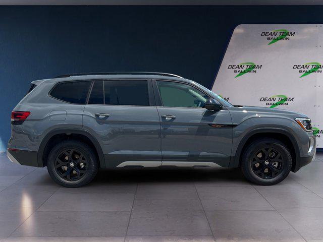 new 2025 Volkswagen Atlas car, priced at $42,956