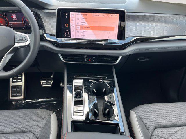 new 2025 Volkswagen Atlas car, priced at $42,956