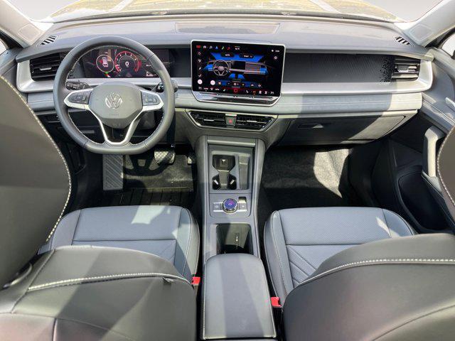 new 2025 Volkswagen Tiguan car, priced at $33,112