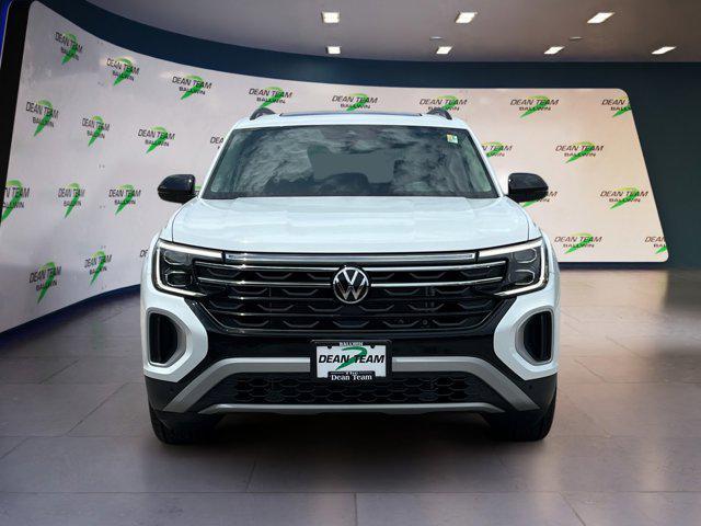 new 2025 Volkswagen Atlas car, priced at $41,806