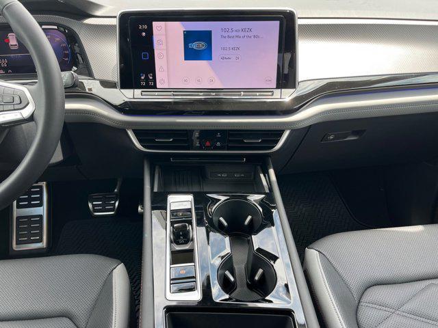 new 2025 Volkswagen Atlas car, priced at $41,806