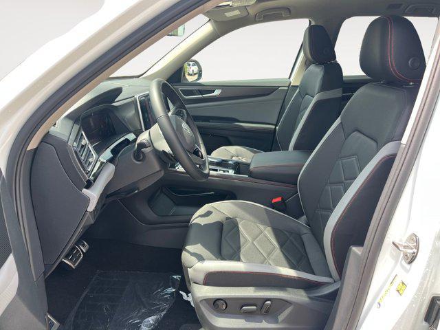 new 2025 Volkswagen Atlas car, priced at $41,806