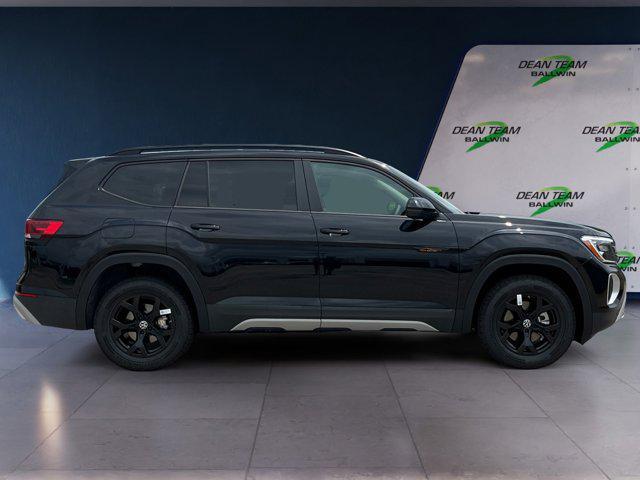 new 2025 Volkswagen Atlas car, priced at $49,306