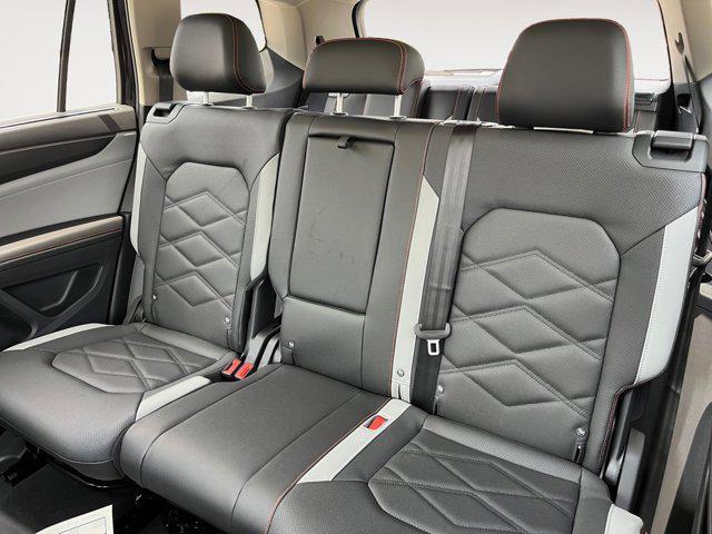 new 2025 Volkswagen Atlas car, priced at $49,306