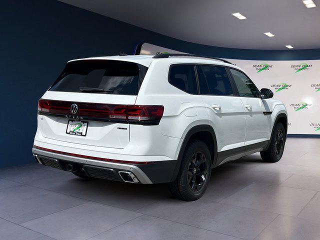 new 2025 Volkswagen Atlas car, priced at $41,576