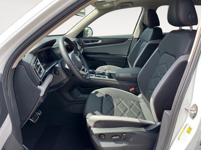 new 2025 Volkswagen Atlas car, priced at $41,576